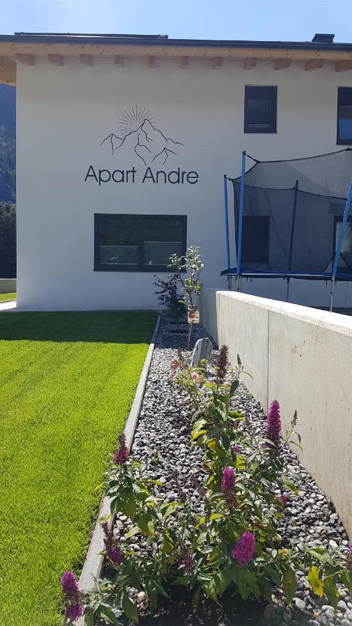 Apart Andre Langenfeld Luaran gambar